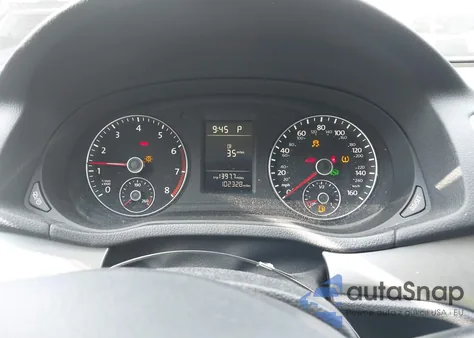 2015 Volkswagen Passat 1.8T Limited Edition из США, поврежденный, VIN 1VWAT7A36FC102601